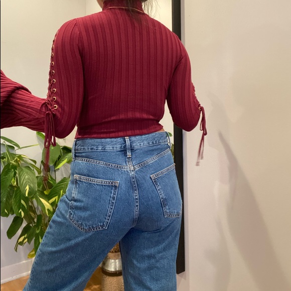 Sweater with corset sleeves - Picture 2 of 5